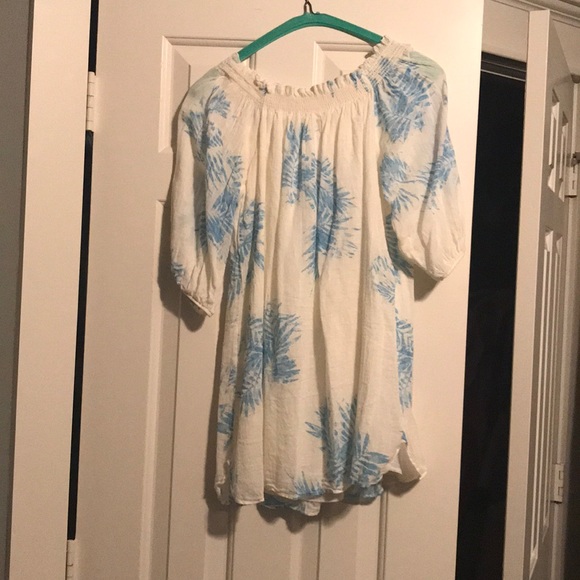 White and blue Off-the-Shoulder dress - Picture 2 of 2